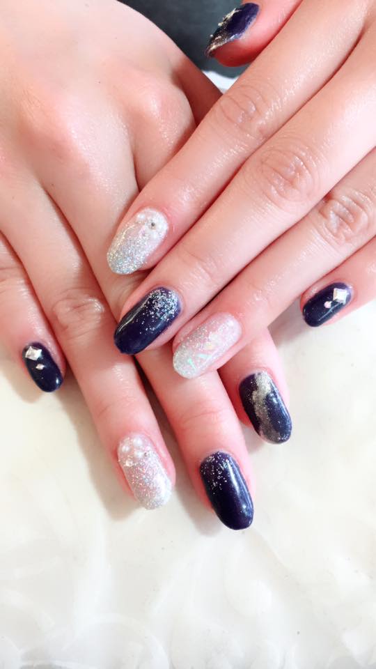 Sparkle nail